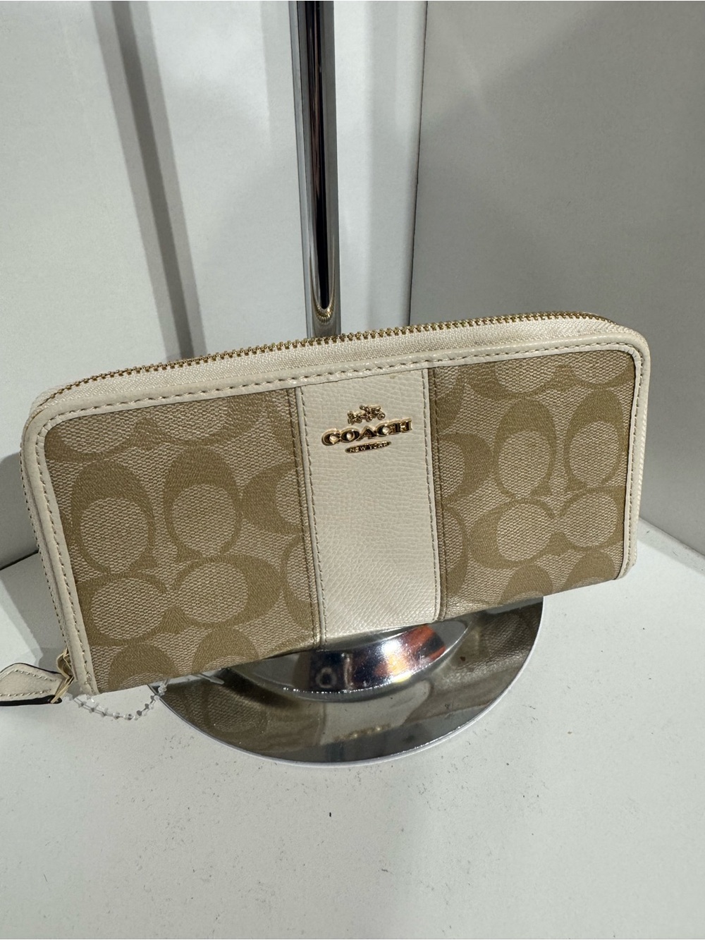 Coach Beige Signature Zip Wallet with Cream Trim